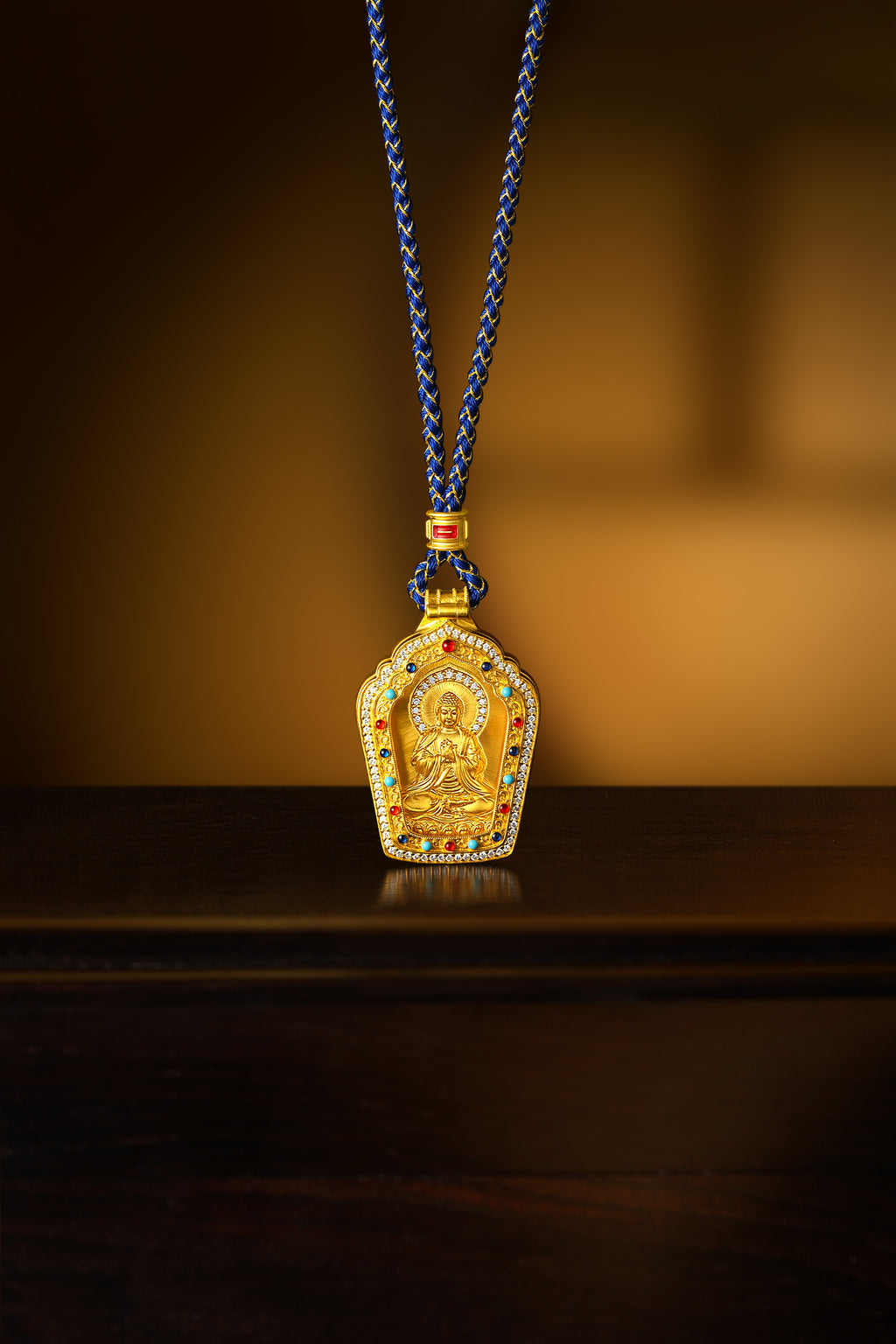"Chinese Culture Collection - Dan Qing" 999 24K Gold  String Pendant Diamond 0.0022ct Crystal 13.85*21.31*0.65mm 19.5-23.5g W0450078