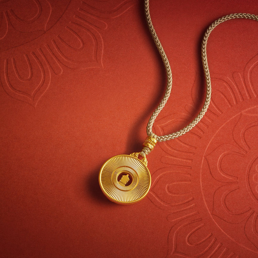 "Jiuhua Mountain" 24K Gold Diamond Buddha Round Pendant 0.0058ct W0430060