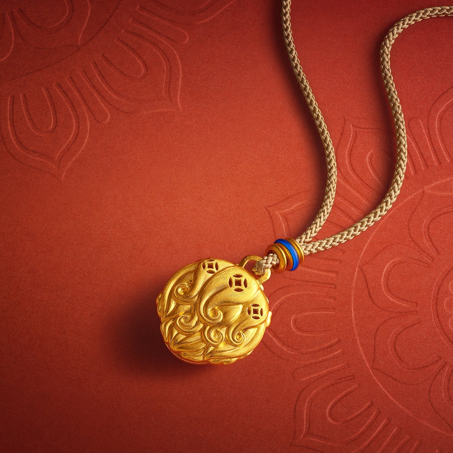 "Jiuhua Mountain" 24K Gold Diamond Rotatable Mythical Beast Round Pendant 0.0024ct W0430062