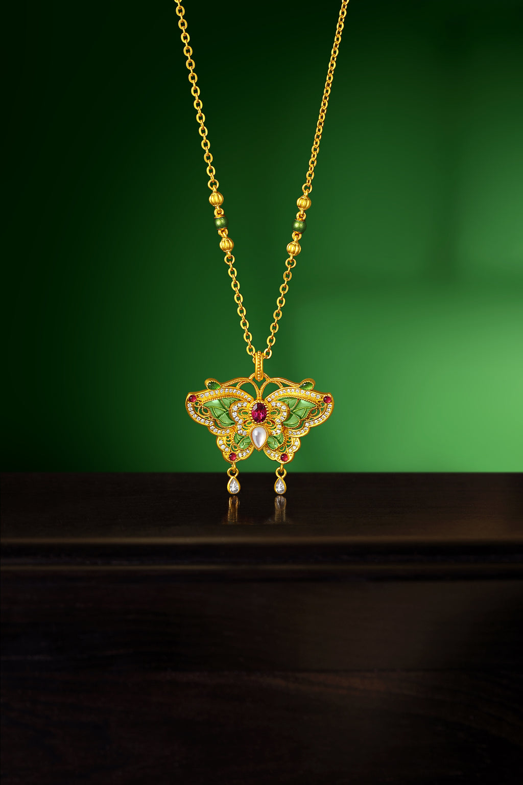 "Chinese Culture Collection - Dan Qing"999 24K Gold Pendant Necklace 0.0029ct 2*3mm 3*4mm Butterfly 13-16g W0649934