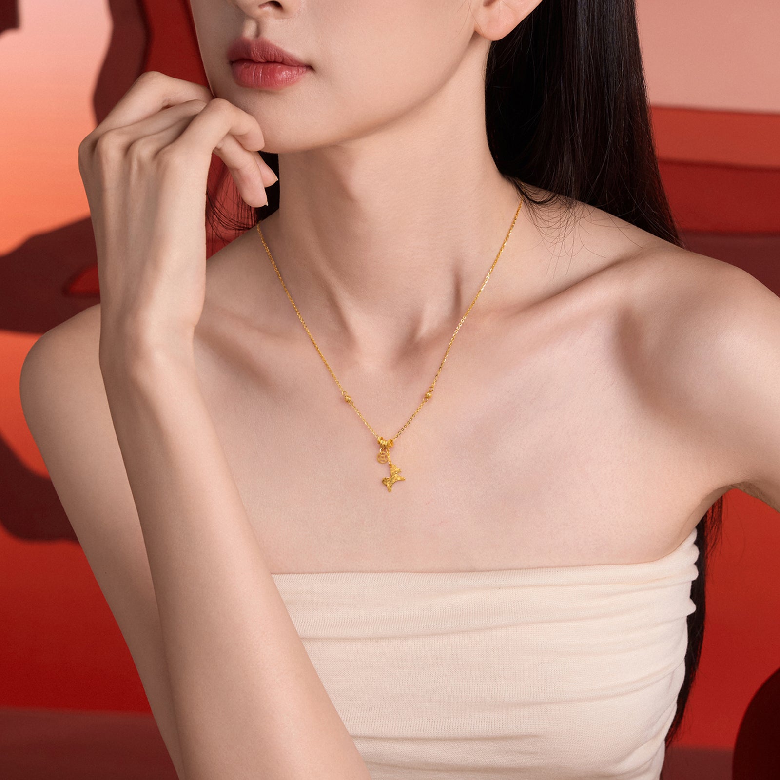 'Year of the Horse' 24K Gold Pendant Necklace Horse Coin 3.55-4g 40cm-45cm A0620944