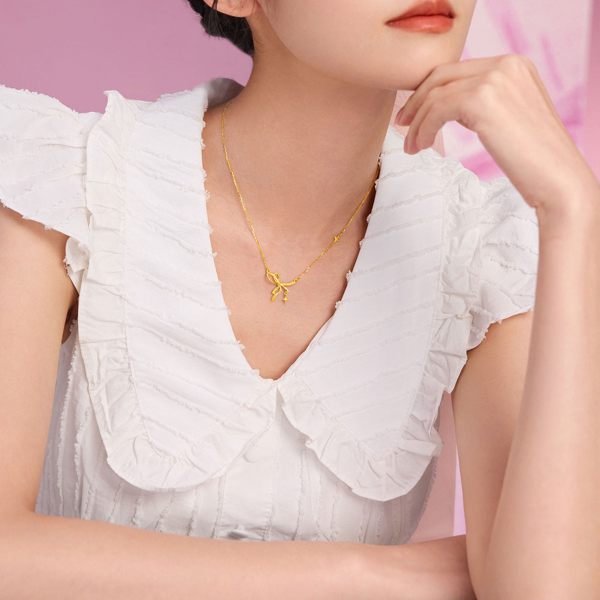 "Girl's Worries" 999 24K Gold Pendant Necklace Bow 3.7-4.1g A0615483
