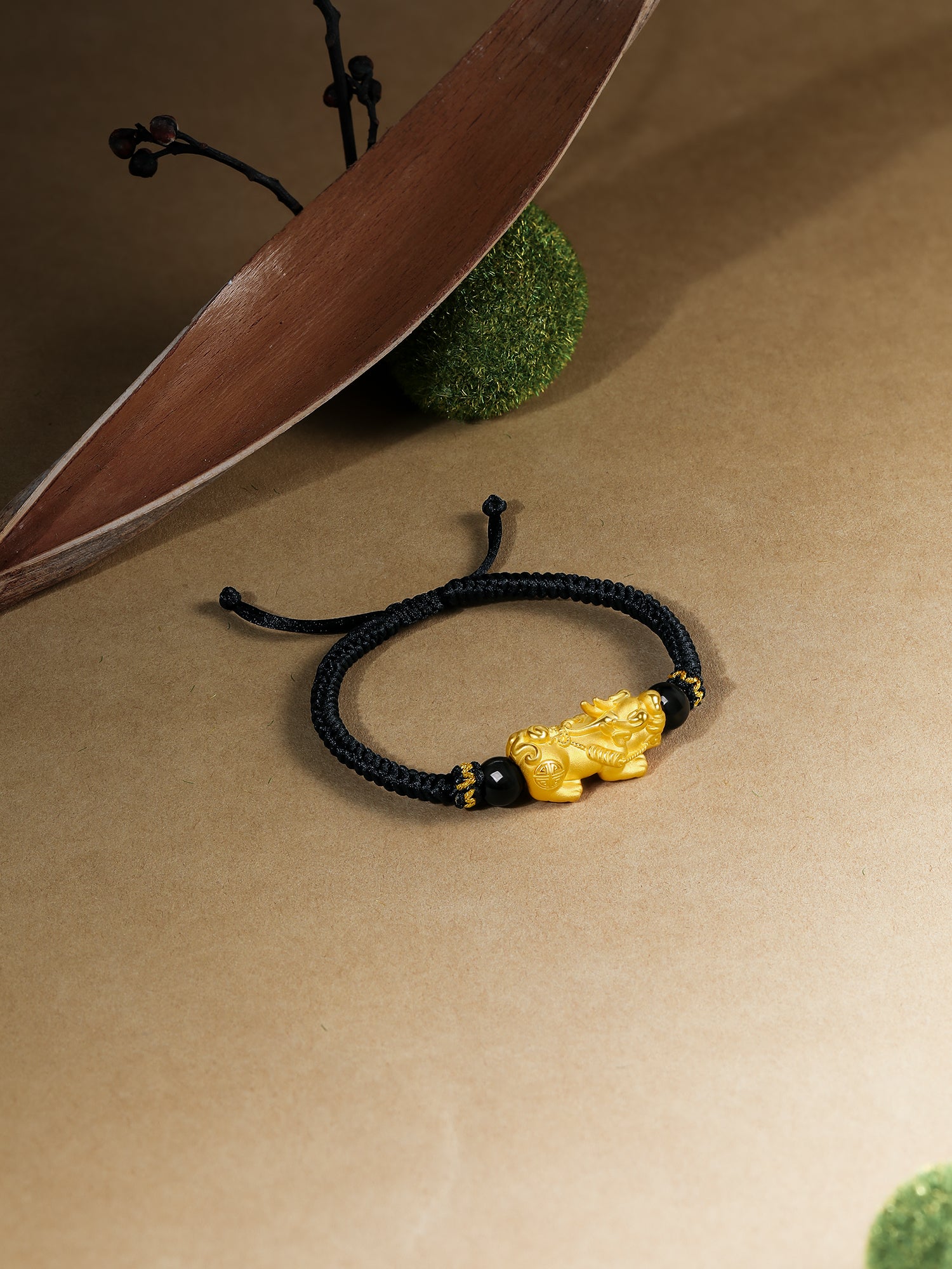24K Gold String Bracelet Pixiu 2.4-2.7g A1712052