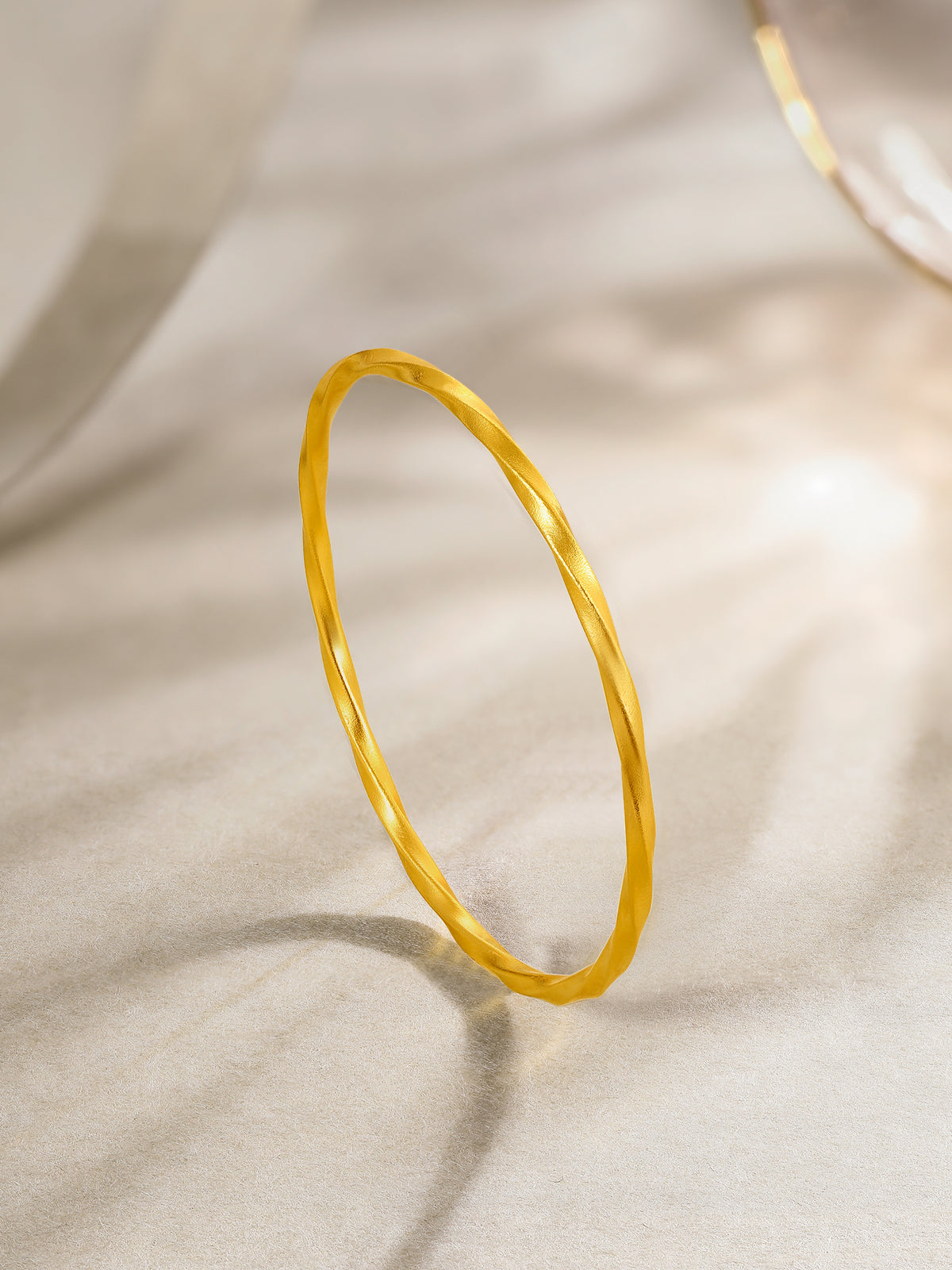 999 24K Gold Bangle Bracelet 14.5-16.5g A1011719