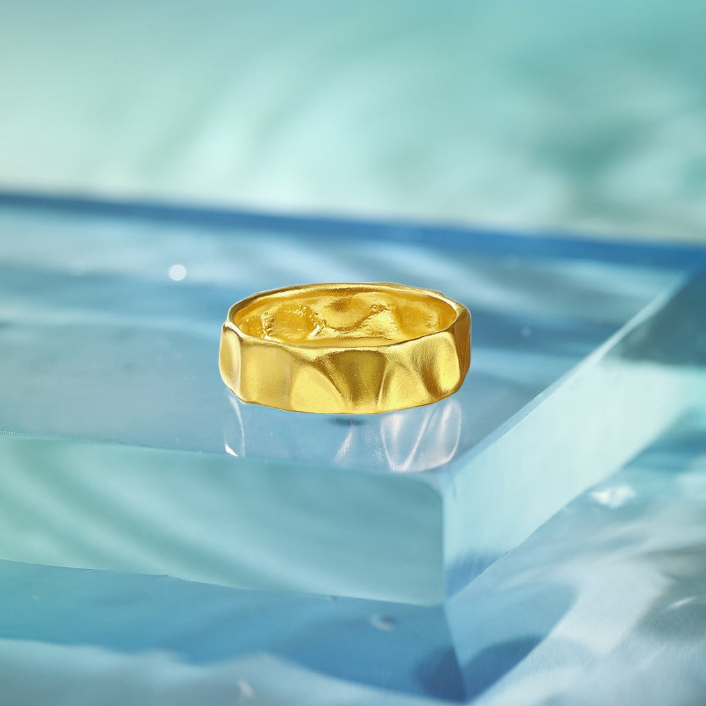 "ZHOU LIU FU X Johnny Huang" 24K Gold Rings  3.6-5.1g A0111512