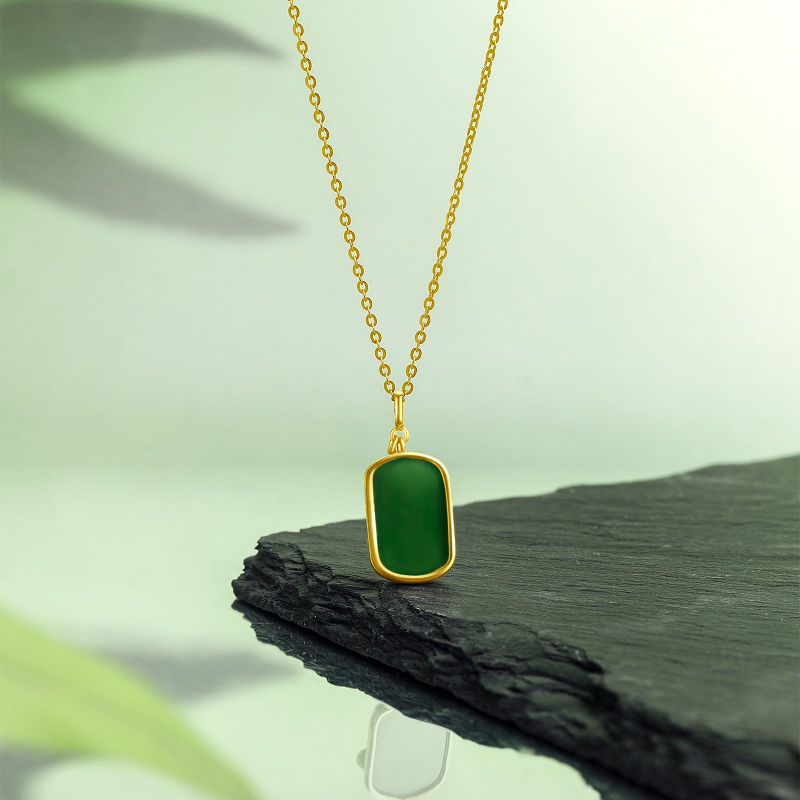 999.9 24K Gold Pendant Heitian Jade 0.8-1g Wu Shi Pai 无事牌 Y0411802