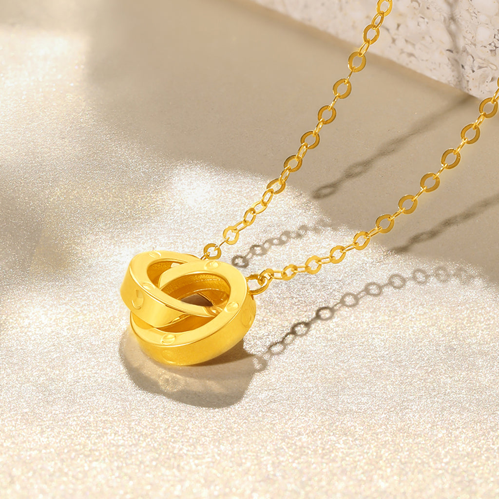 18K Yellow Gold Pendant Necklace Interlocking Circles 1.41-1.71g C0610790
