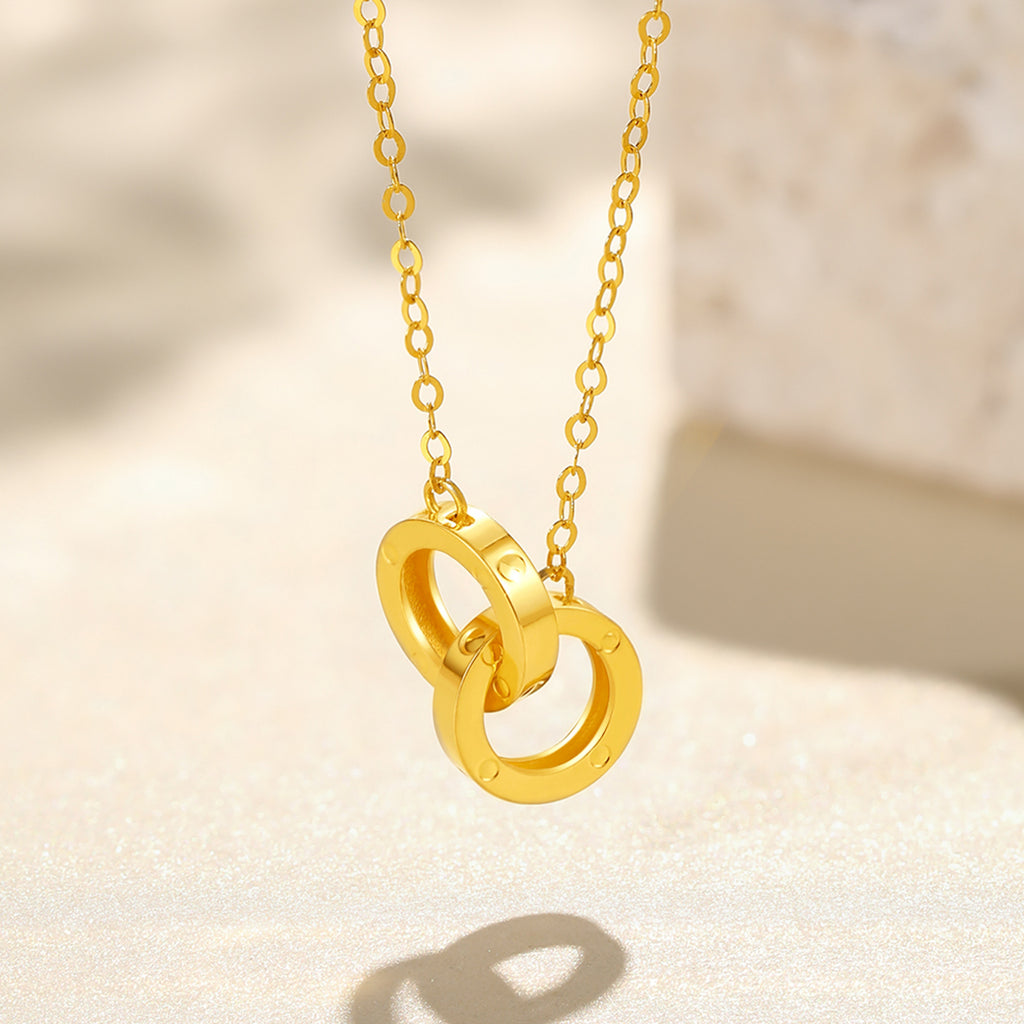 18K Yellow Gold Pendant Necklace Interlocking Circles 1.41-1.71g C0610790