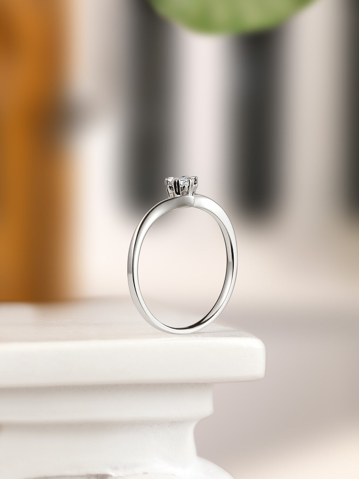 18K White Gold Ring Diamond 0.1ct 1.1-1.6g KGDB021231