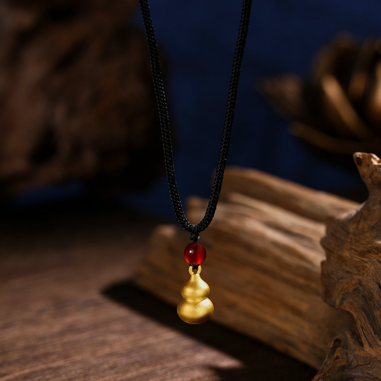 'Antiquity Gold' 999.9 24K Gold Pendant Necklace Gourd 0.5-0.8g AD047712