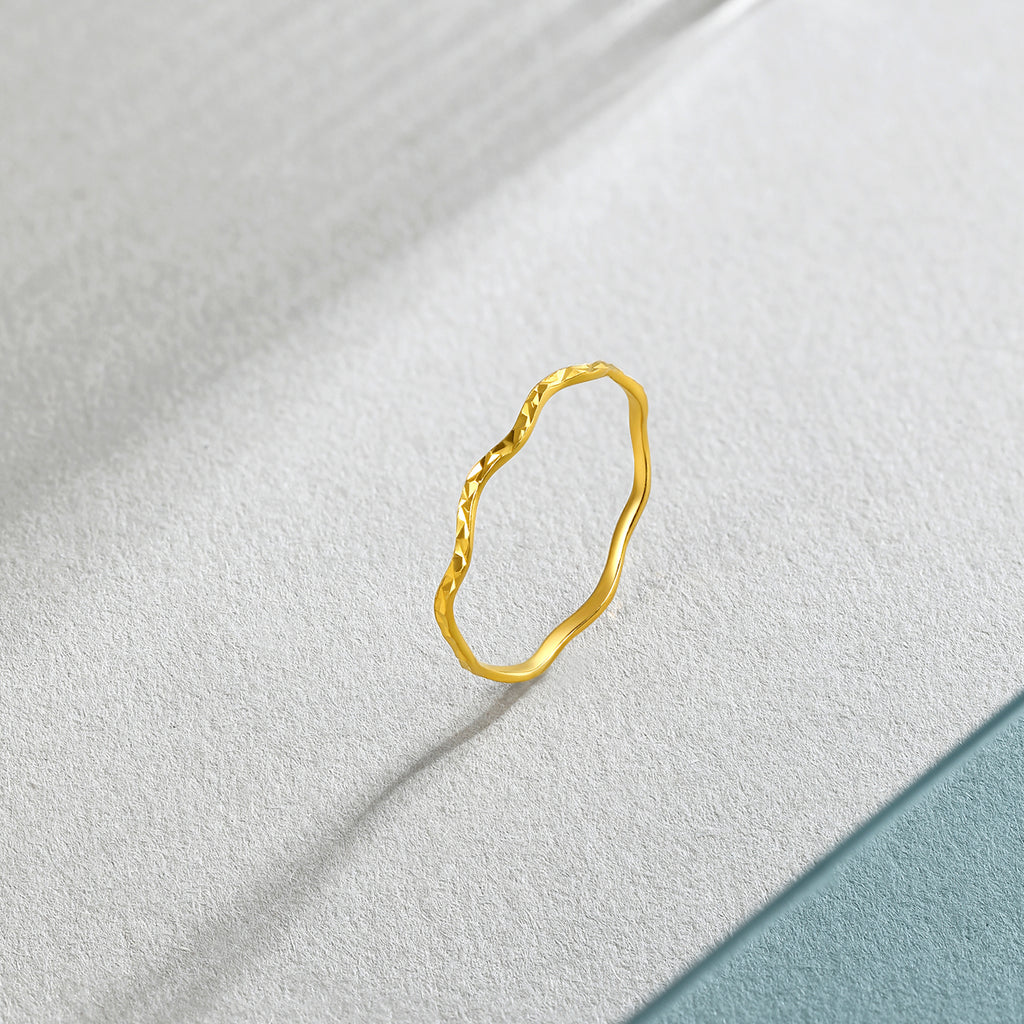 "Infinite" 24K Gold Ring 0.6-0.9g AW015681
