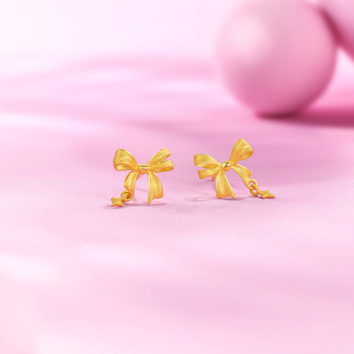 "Cute&Cool" 999 24K Gold Earrings Bow 1.2-1.5g A0912000