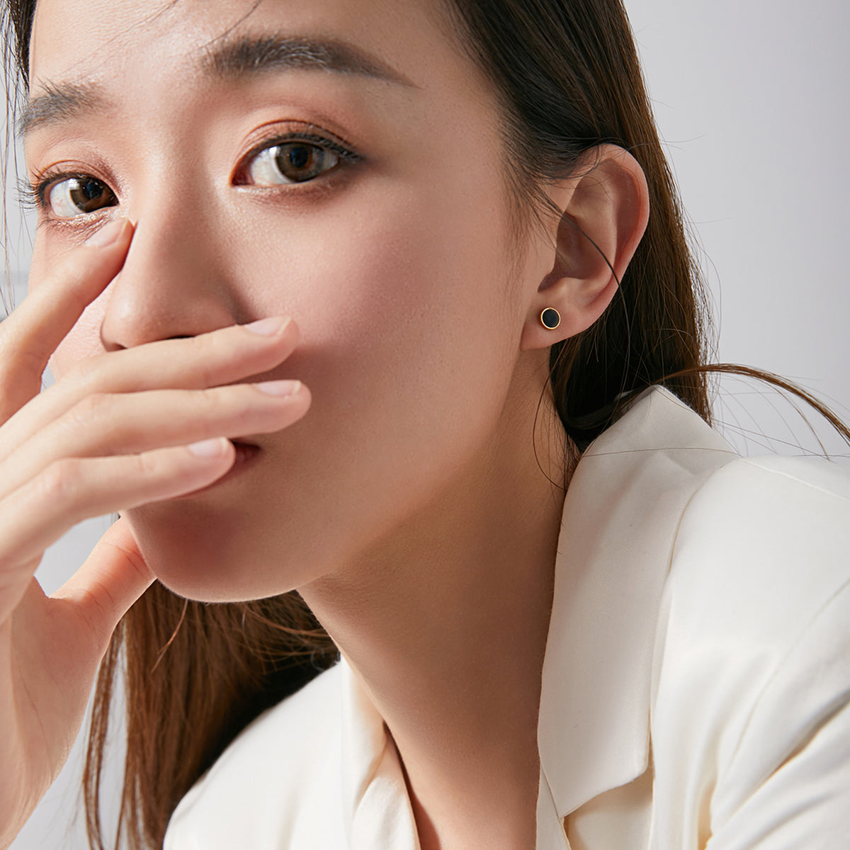 ZHOU LIU FU Stud Earrings for Women Men, 18K Gold Plated Black Onyx Earrings, 6mm Round 925 Sterling Silver Hypoallergenic Earrings J098983
