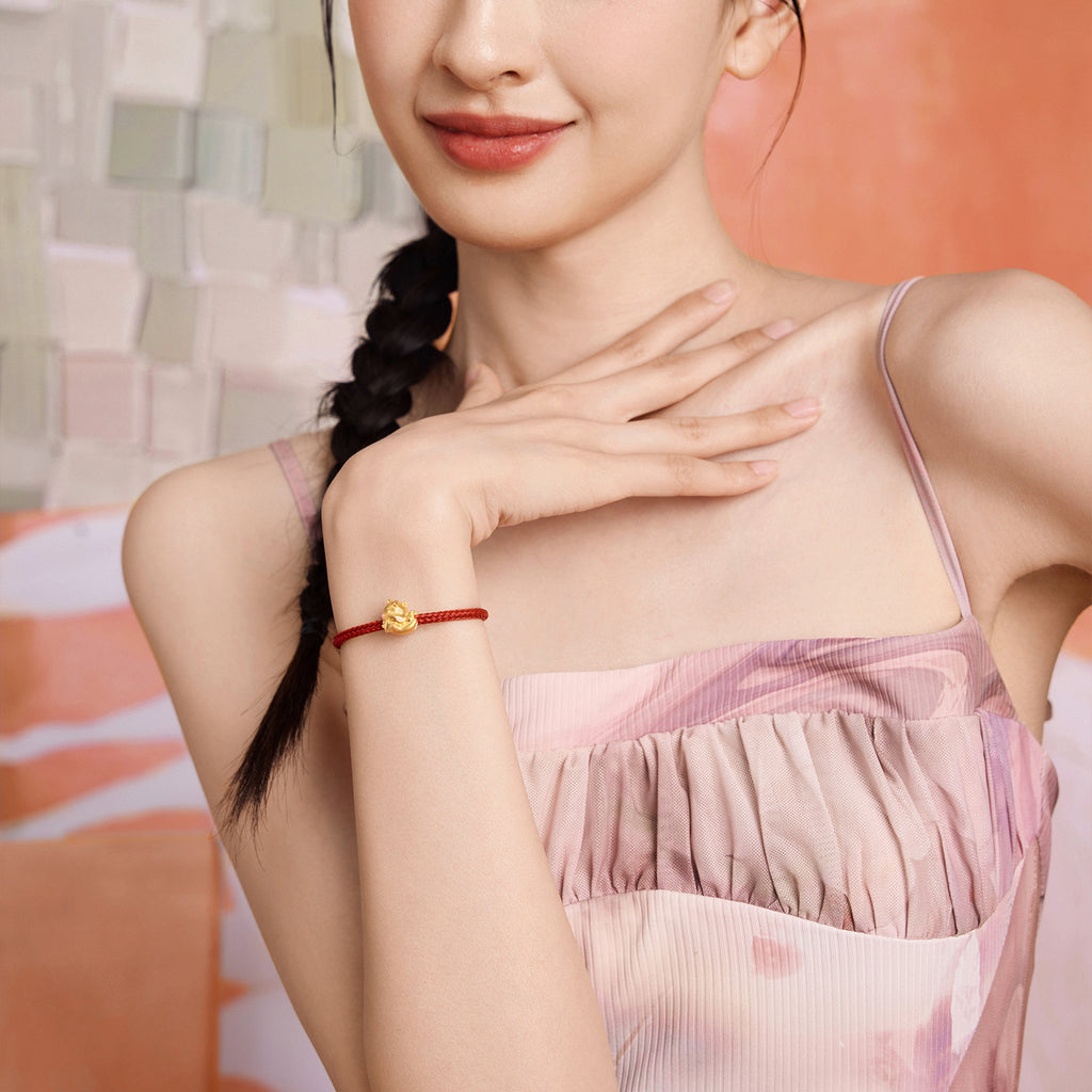 'Year of the Horse' 24K Gold Charm Bracelet Horse Star 0.65-0.95g 17cm & 19cm A1615703