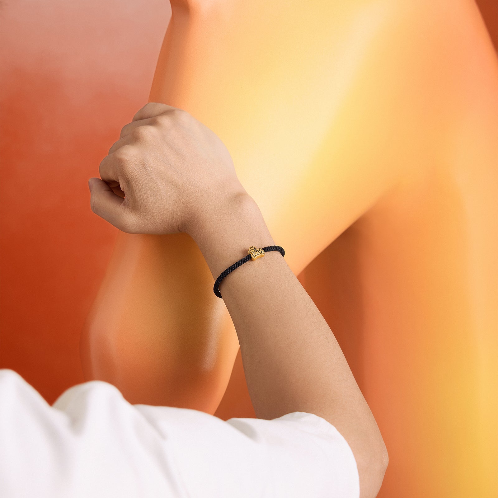 'Year of the Horse' 24K Gold String Bracelet Horse 0.6-0.9g 13cm-19cm A1715524