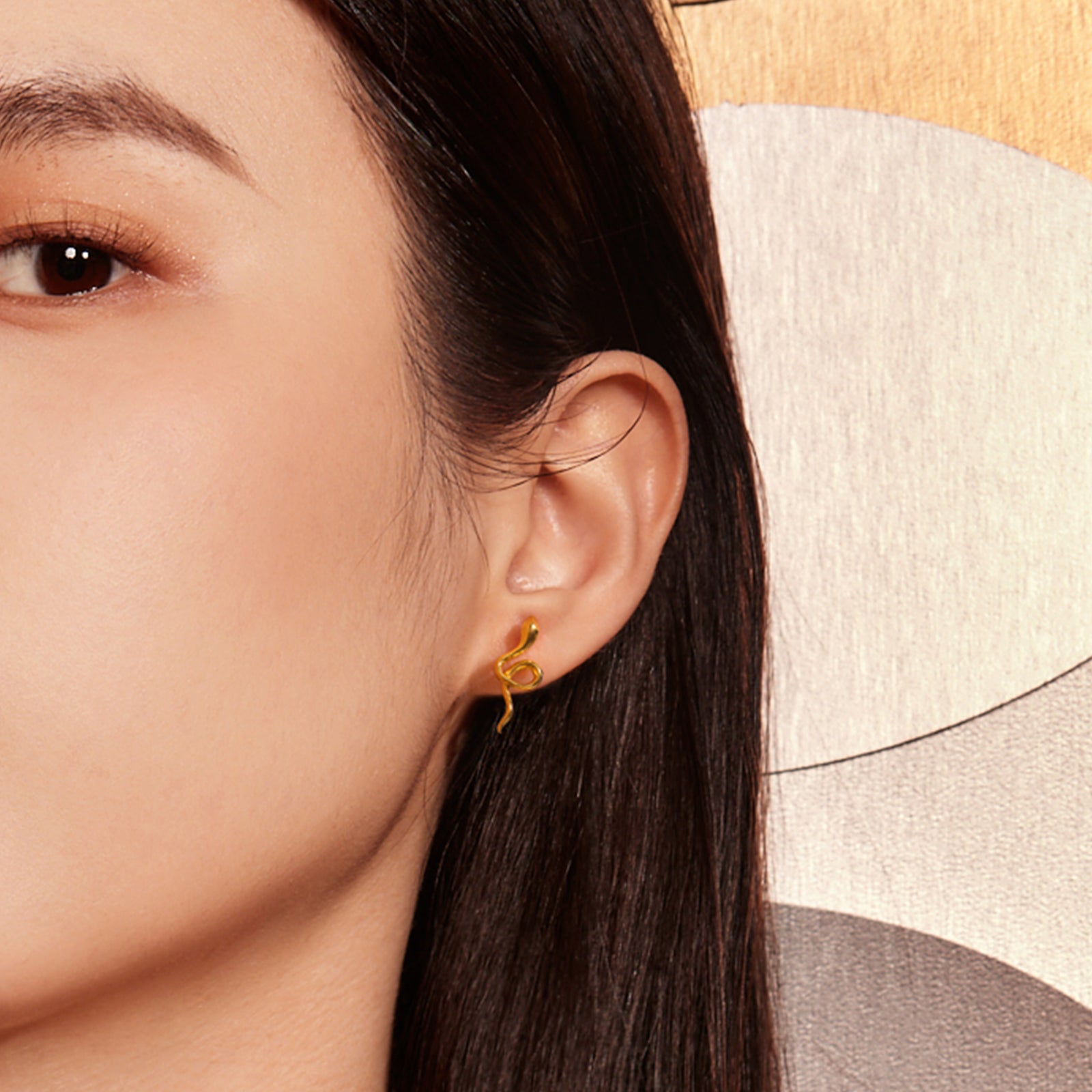 "Chinese Zodiac Snake" 18K Yellow Gold Earrings Snake 1.25-1.55g C0914074