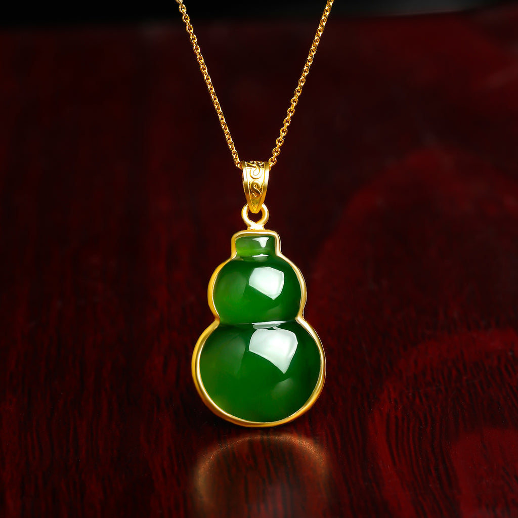 999.9 24K Gold Pendant Heitian Jade 0.8-1g Hulu AAYB046934