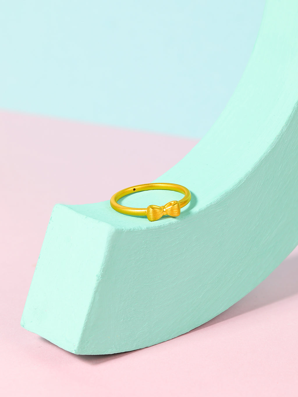 "YO JOY" 24K Gold Ring              Bow 0.89-1.19g A019214