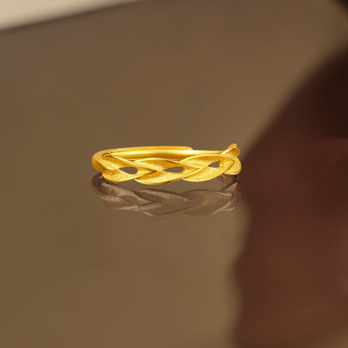 999 24K Gold Ring Leaf 1.8-2.3g A0112977