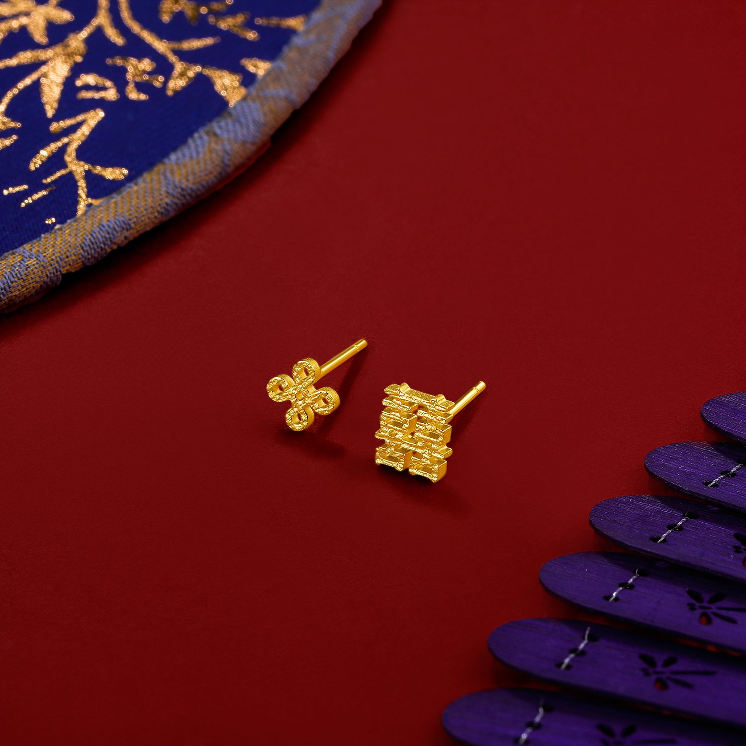 999 24K Gold Earrings 1.1-1.4g AA094686