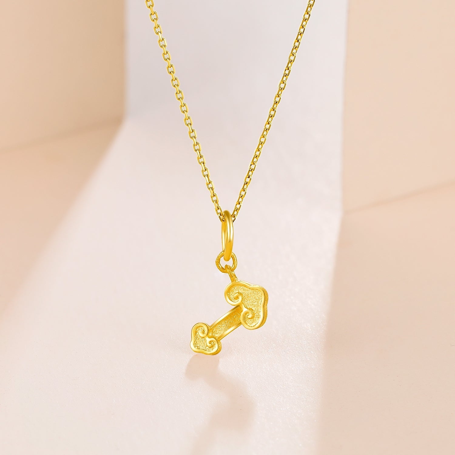 999 24K Gold Pendant              Ruyi 0.6-1g AA045283