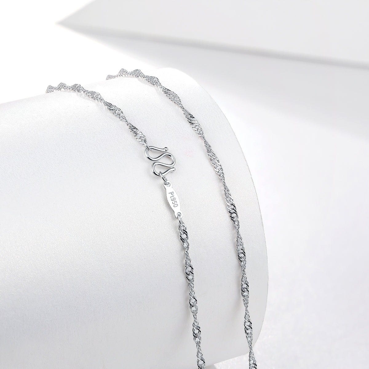 950 Platinum Necklace 3.2-3.5g PT053531